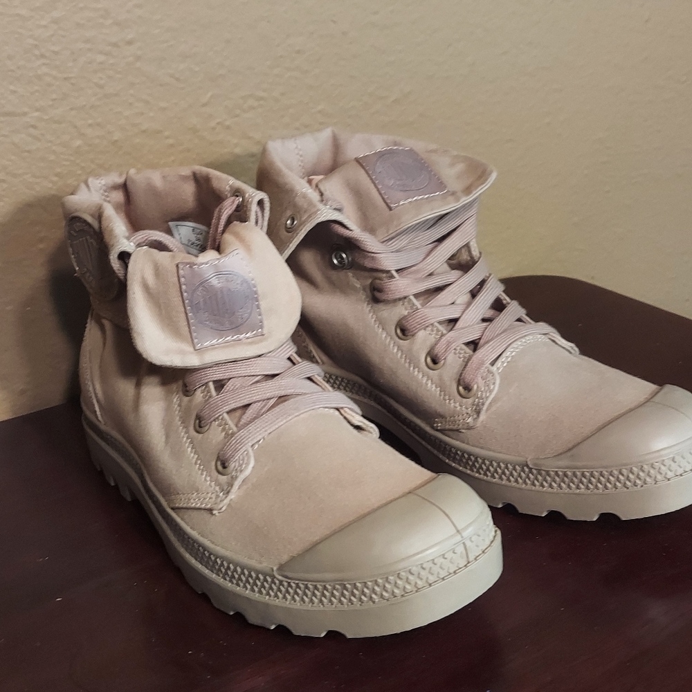 Palladium Baggy Boots